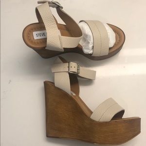 Steve Madden wooden wedge with cream straps